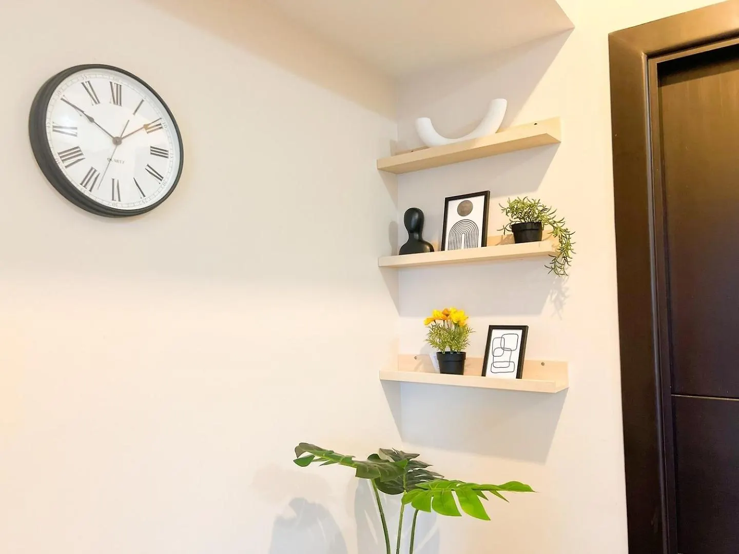 Upscale Bgc Stay Near Mitsukoshi #Upt130G Manila Apartment