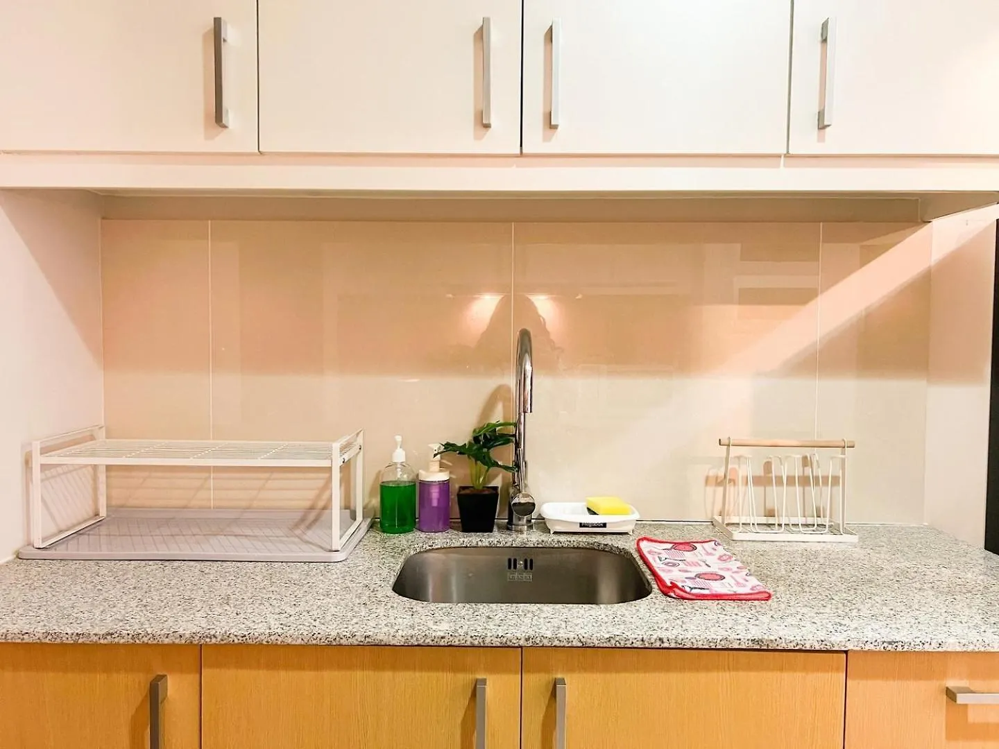 Upscale Bgc Stay Near Mitsukoshi #Upt130G Manila 0*,  Philippines